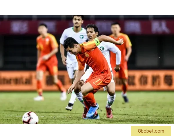 国足防线重建几近全换战澳大利亚压力陡增考验升级前景不容乐观